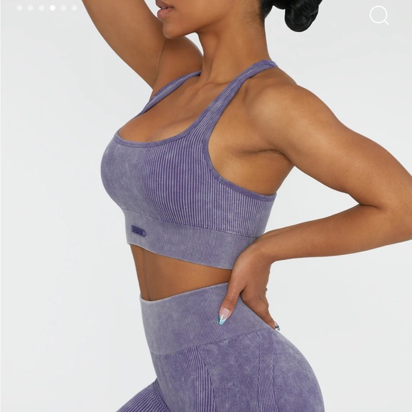 NWT!! Bo & Tee, Square Neck Sports Bra - Picture 4 of 9